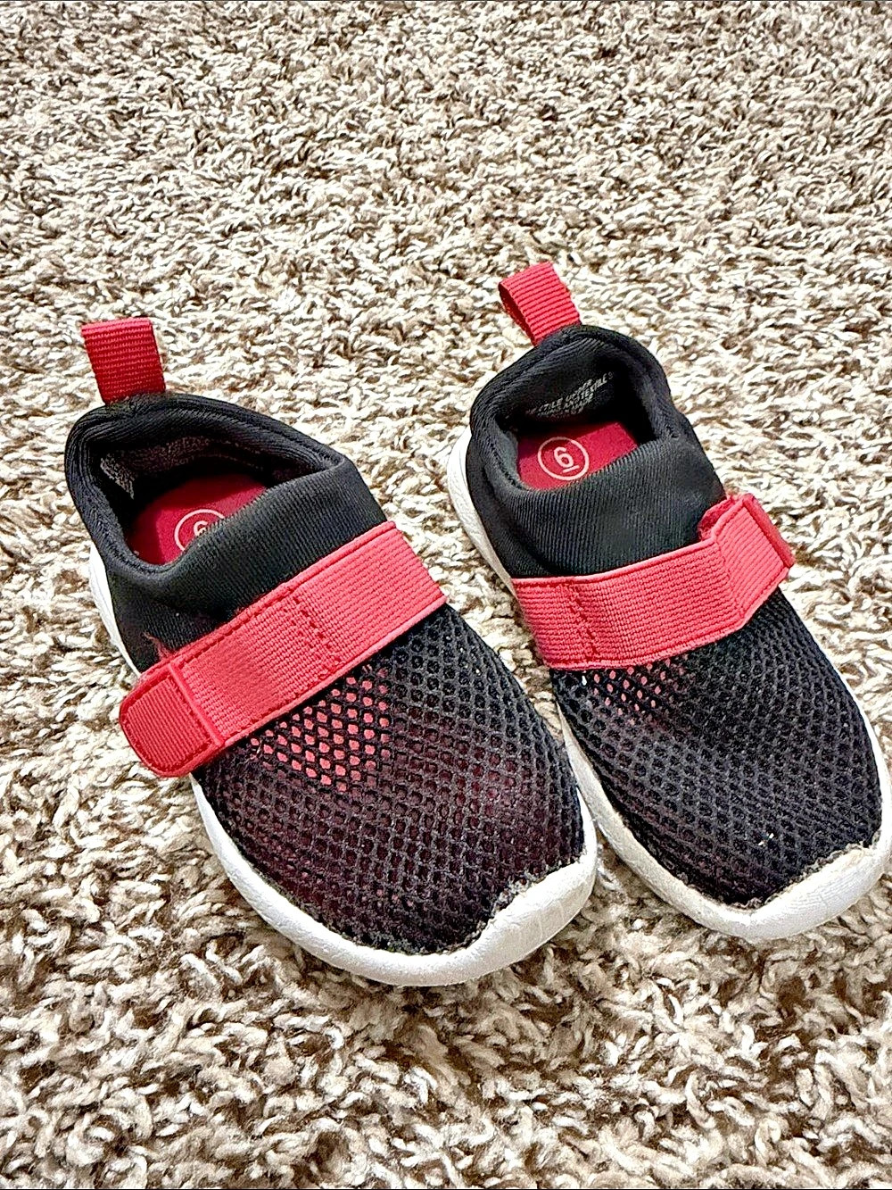 Cat & Jack Kids Pink & Black Sneakers